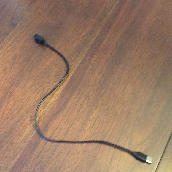 Fit bit - Picture 2 of 3